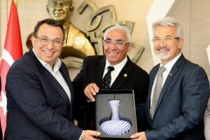 Bursa iş d&uuml;nyasından Turgay Erdem'e destek