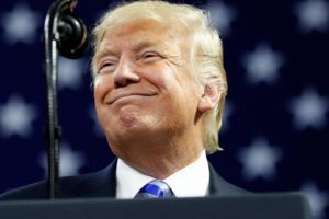 Trump'tan kafa karıştırdı: Kaldırabiliriz, belki de hi&ccedil; kaldırmayız