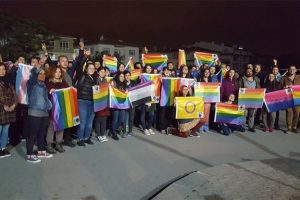 Rekt&ouml;rl&uuml;ğ&uuml;n yasakladığı ODT&Uuml; Onur Y&uuml;r&uuml;y&uuml;ş&uuml;ne polis m&uuml;dahalesi