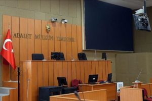 Ter&ouml;ristin &ccedil;antasındaki ilacın karekodundan bağlantıları &ccedil;&ouml;z&uuml;ld&uuml;