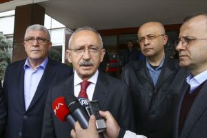 Kılı&ccedil;daroğlu'ndan gazeteci Demirağ'a ziyaret