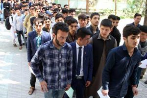 Afganistan'da ilk kez T&uuml;rkiye Bursları sınavı yapıldı