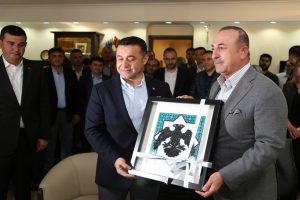 Bakan &Ccedil;avuşoğlu: Turist arttı, kişi başı geliri y&uuml;kseltmeliyiz