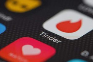Tinder, yeni uygulaması ile dikkat &ccedil;ekiyor!