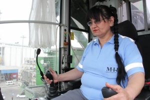 Biri babaanne, biri anne adayı 4 kadın: Onlar vincin sultanları