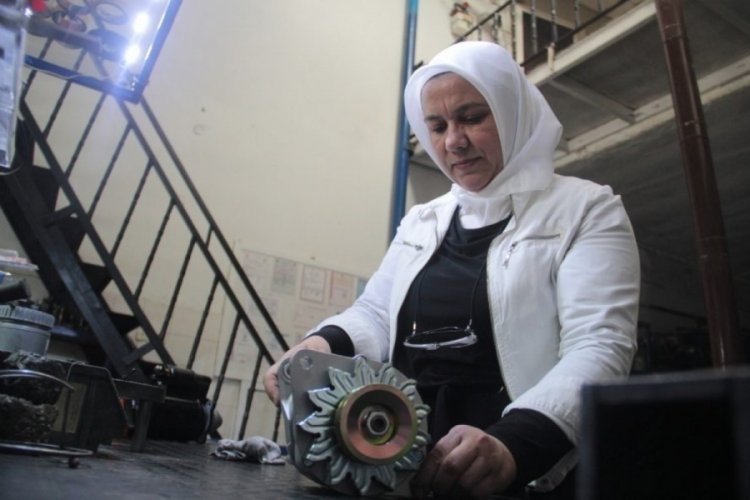 Bursa'da 44 yaşından sonra babası hayatını değiştirdi ( &Ouml;ZEL HABER)