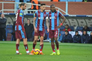 Trabzonspor kalesinden yıkıldı