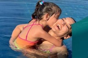 Demet Akalın s&ouml;z&uuml;n&uuml; tutamadı