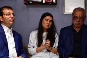 İmamoğlu'ndan Erdoğan'ın bı&ccedil;aklanan manevi kızına ziyaret