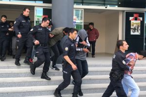 Bursa'da 12 kişiye uyuşturucu g&ouml;zaltısı