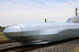 D&uuml;nyanın en hızlı treni test edilmeye başlandı