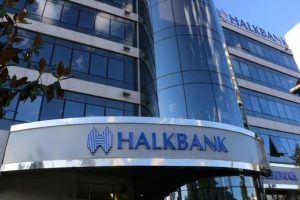 Halkbank ilk &ccedil;eyrek mali sonu&ccedil;larını a&ccedil;ıkladı