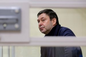 1 yıldır tutuklu olan Vışinskiy'den mektup