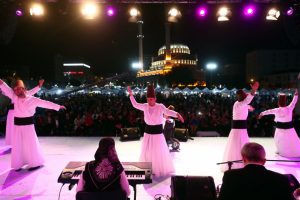 Engelliler Ramazan etkinliğinde yetenekleriyle alkış aldılar