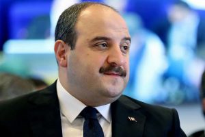 Bakan Varank'tan sanayi &uuml;retimine ilişkin a&ccedil;ıklama