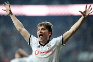 "Ljajic'in bonservisini alıyoruz"