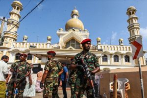 Sri Lanka'da ter&ouml;r saldırılarının ardından gerginlik s&uuml;r&uuml;yor