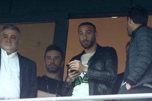 Beşiktaş, Cenk Tosun'u kiralamak i&ccedil;in harekete ge&ccedil;ti