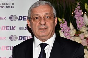 "Fransa Eğitim Bakanının ifadeleri kabul edilemez ve &uuml;z&uuml;c&uuml;"