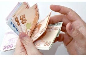 Emeklilerin g&ouml;z&uuml; ek &ouml;demede!