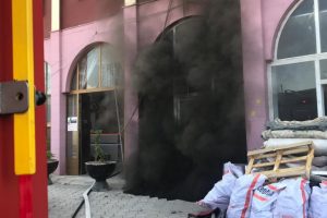 Otel tadilatında ısınma kazanı alev aldı