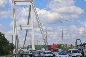 AK Parti k&ouml;pr&uuml; cezalarının iptali i&ccedil;in teklif sunacak