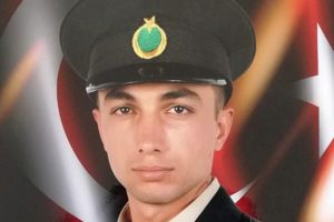 Şehit Uzman &Ccedil;avuş Zencirli son yolculuğuna uğurlandı