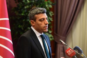 "2020'de İran askeri m&uuml;dahalesini konuşuyor olacağız"