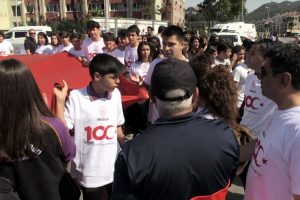 Marmaris'teki Gen&ccedil;lik Y&uuml;r&uuml;y&uuml;ş&uuml;'nde marş tartışması
