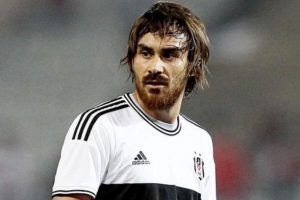 Beşiktaş, Veli Kavlak'a 8.6 milyon TL &ouml;deyecek