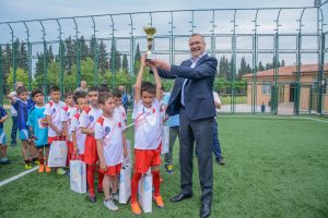 Bursa Karacabey'de minikler futbol turnuvası coşkusu