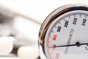 Hipertansiyonda 'iş stresi ve uykusuzluk' &ouml;l&uuml;m riskini 3 kat artırıyor