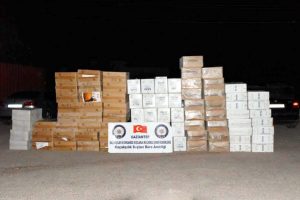 65 bin 300 paket ka&ccedil;ak sigara ele ge&ccedil;irildi