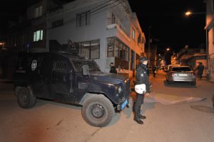 Bursa merkezli 25 ilde FETÖ operasyonu! 49 kişi gözaltında
