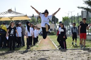Bursa Nilüfer Spor Şenlikleri'ne 24 bini aşkın öğrenci katıldı