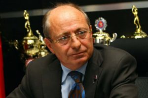 Trabzonspor, UEFA'da ceza kuruluna sevk edildi