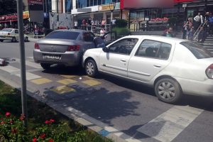 Jandarma ve zehir tacirleri arasında &ccedil;atışma