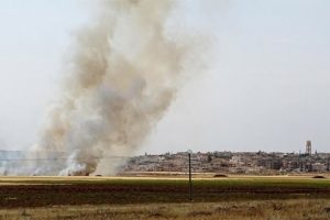 Ter&ouml;ristler Bab'daki sivillerin tarım arazilerini  yaktı