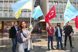 Kırım S&uuml;rg&uuml;n&uuml; 75'nci yılında anıldı