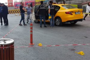Yol verme tartışması kanlı bitti