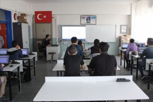 T&uuml;rkiye'nin 'aranan elemanları' bu okulda yetişiyor