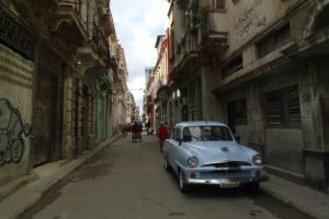 Modern &ccedil;ağın nostaljik adası K&uuml;ba