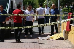 Avukat eşini &ouml;ld&uuml;ren doktordan 'aldattı' iddiası