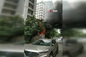 Kadık&ouml;y'de inşaat alanında korkutan yangın