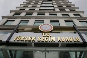 YSK'da toplantı bitti, gerek&ccedil;eli karar bug&uuml;n a&ccedil;ıklanmayacak