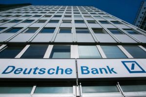 Deutsche Bank'ın hisselerinde sular durulmuyor