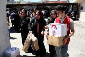 T&uuml;rk Kızılaydan Irak'ta ihtiya&ccedil; sahibi ailelere gıda yardımı