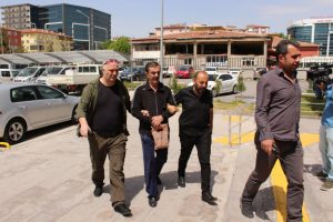 Eşini &ouml;ld&uuml;ren koca adliyeye sevk edildi