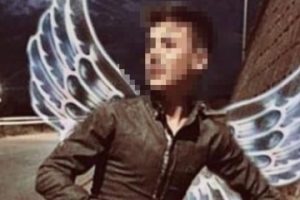 17 yaşındaki Berat, 12 yerinden bı&ccedil;aklanarak &ouml;ld&uuml;r&uuml;ld&uuml;