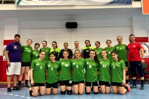 Bursa Mudanya Belediyespor Kul&uuml;b&uuml; hentbol takımı T&uuml;rkiye 3.'s&uuml; oldu